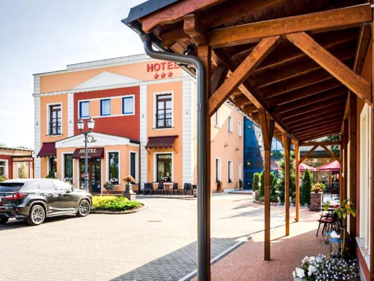 Hotel Stara Garbarnia วรอตซวาฟ ภายนอก รูปภาพ